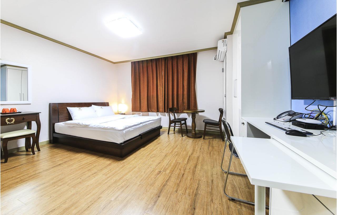 Crystal Residence Hotel Daejeon Buitenkant foto